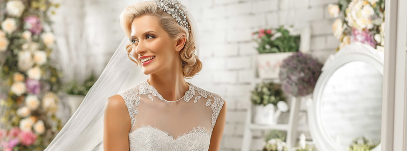 Lace Wedding Dresses: A Touch of Timeless Romance