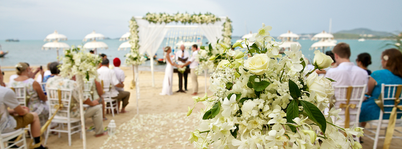 The Pros and Cons of a Destination Wedding